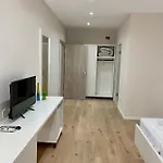 Apartment Violet's Boutique