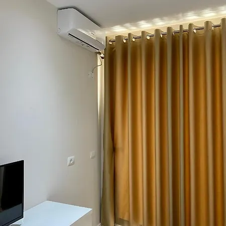 Violet's Boutique Apartment *