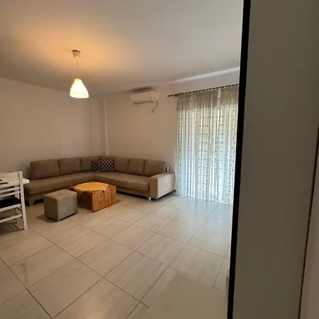 Violet's Boutique Apartment *