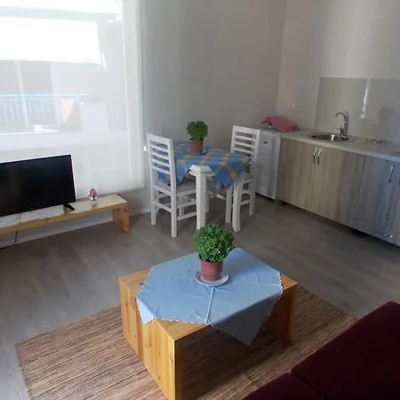 Apartment Violet's Boutique